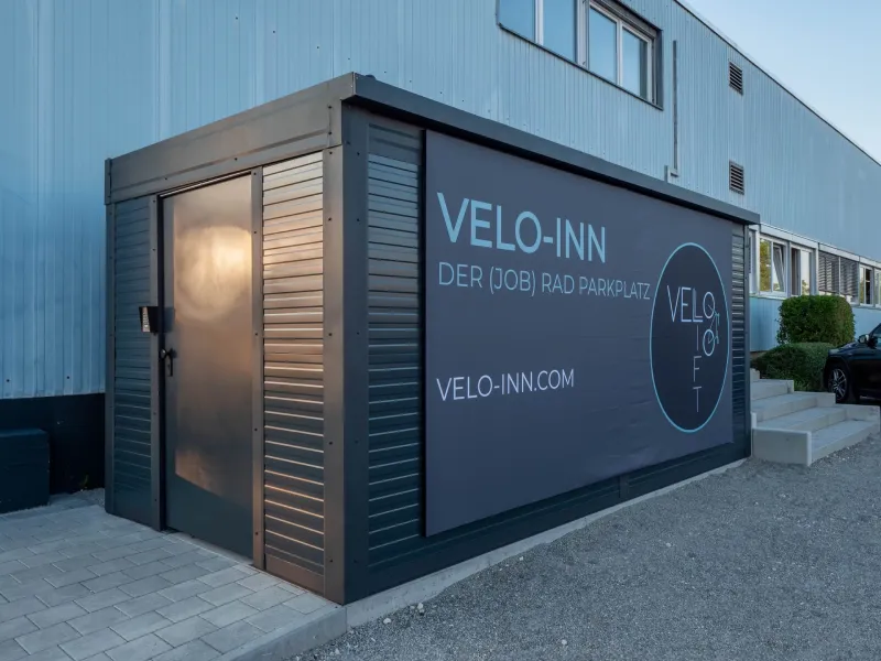 0f8d78_b8940fe8543f484cbecddb095bca4c88mv2-scaled